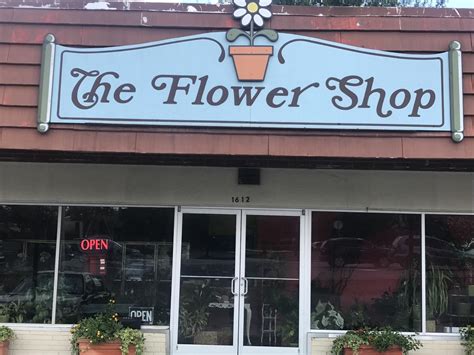maggie's floral and gift shop